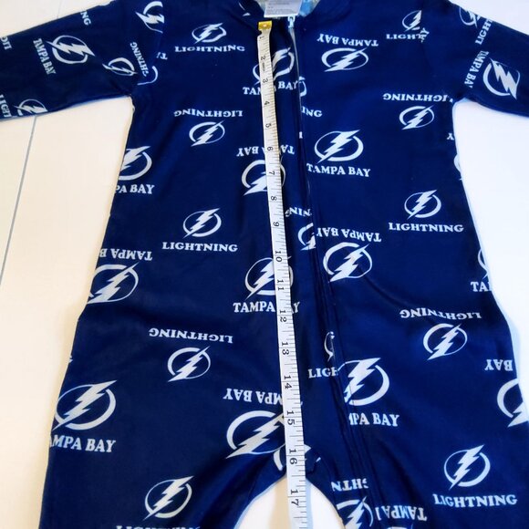 Tampa Bay Lightning Infant 18M Footed Pajamas NHL Licensed Flame Resistant Blue - Picture 10 of 11